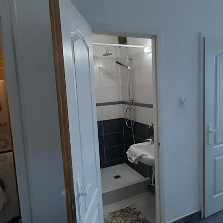 Апартаменты Panel Hause Казинцбарцика Экстерьер фото